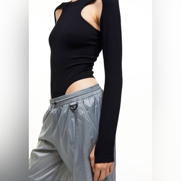 Black bodysuit - Picture 4 of 5